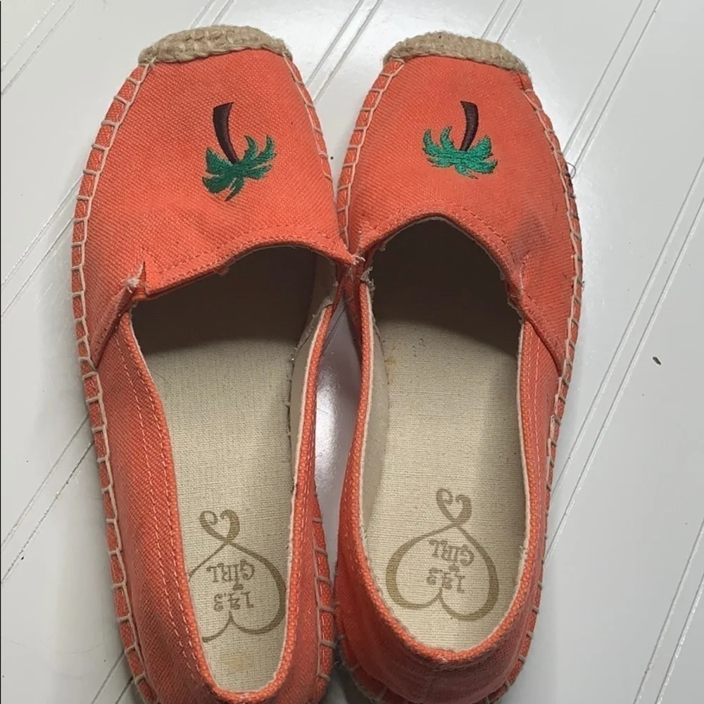 143 Girl Orange Espadrille With Pineapple -Sz 6. ESP0859